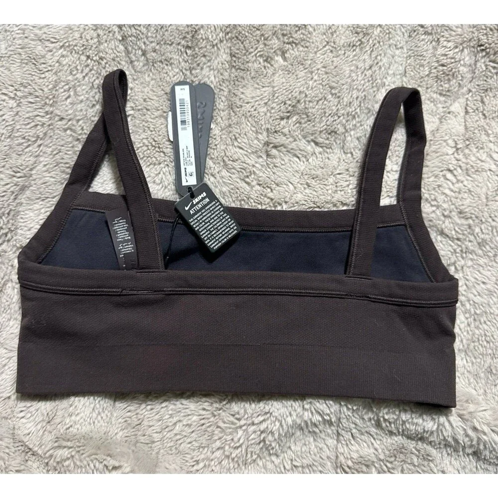 Skims Nike NikeSkims Vintage Seamless Cami Bra - Picture 4 of 6